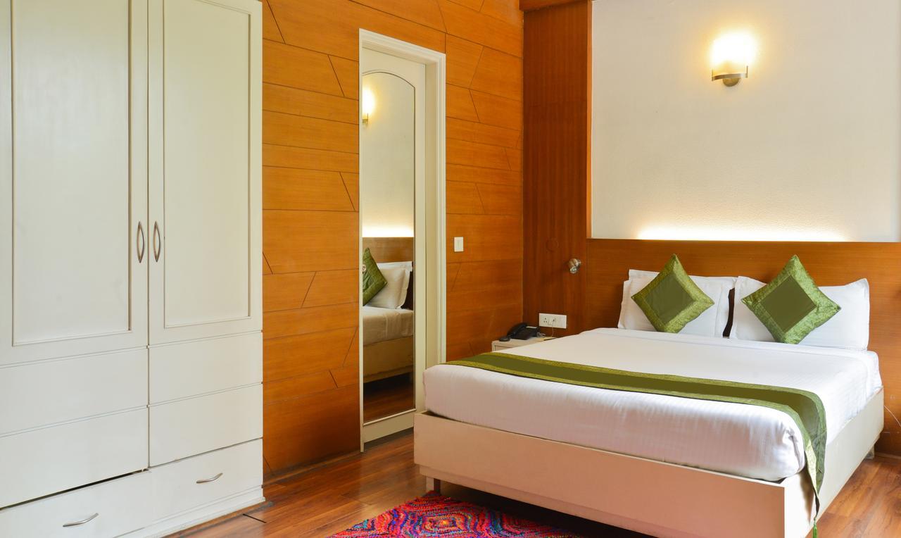 Treebo Check In By Oran Hotel New Delhi Buitenkant foto